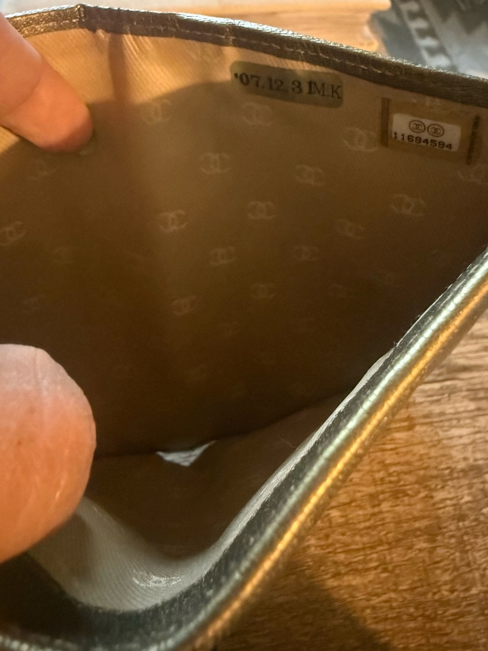 ✨ Vintage Chanel Long Wallet / Organizer - Picture 5 of 6